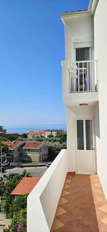 Sea View Apartment Aria Petrovac Luaran gambar